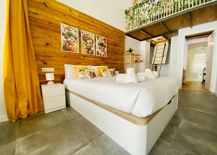 Flat For Family & Groups Apartament Walencja