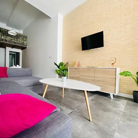Lägenhet Flat For Family & Groups *