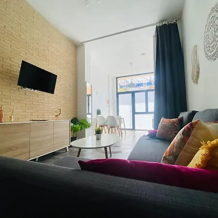 Flat For Family & Groups * Valencie